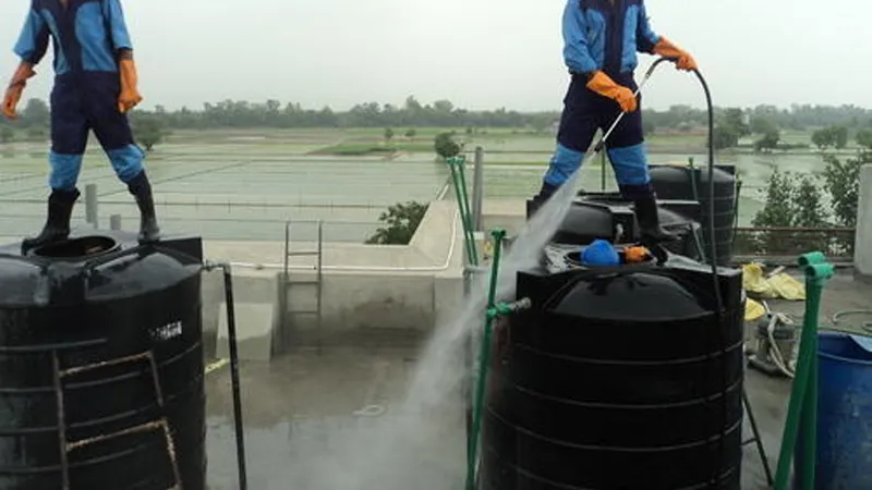 Water Tank Cleaning Services